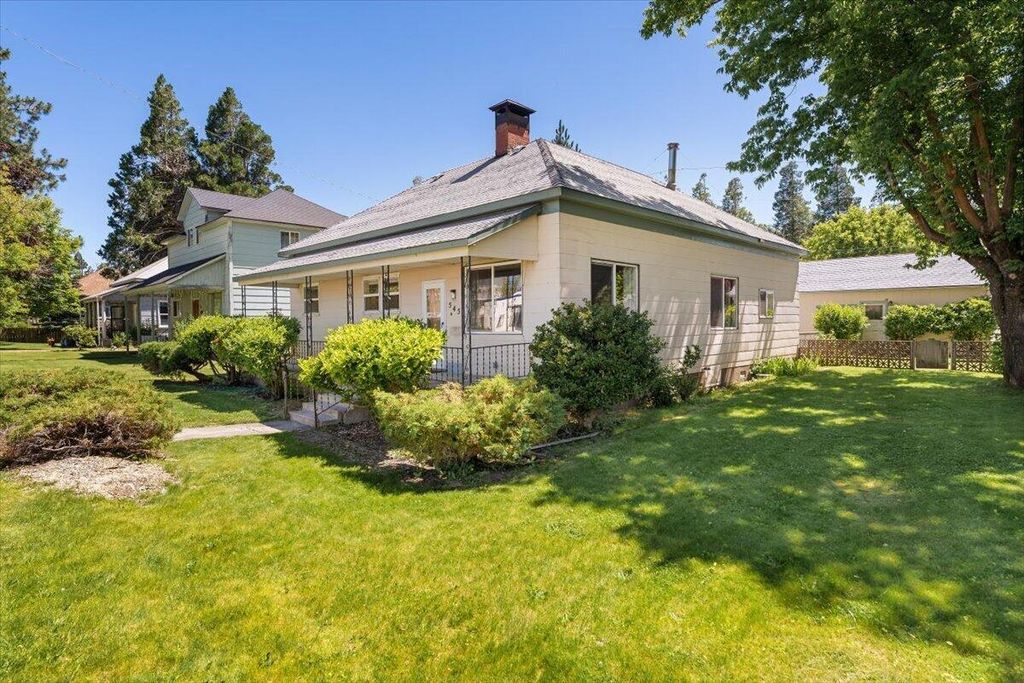 545 Main Street, Weed, CA 96094