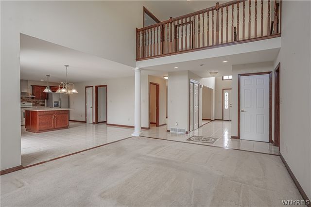3870 Ontario Drive, Wheatfield, NY 14120