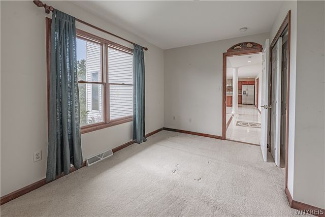 3870 Ontario Drive, Wheatfield, NY 14120