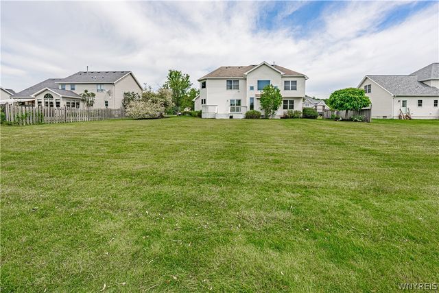 3870 Ontario Drive, Wheatfield, NY 14120