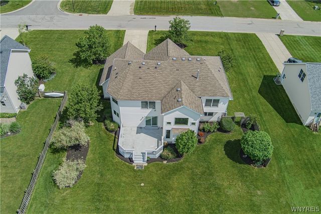 3870 Ontario Drive, Wheatfield, NY 14120