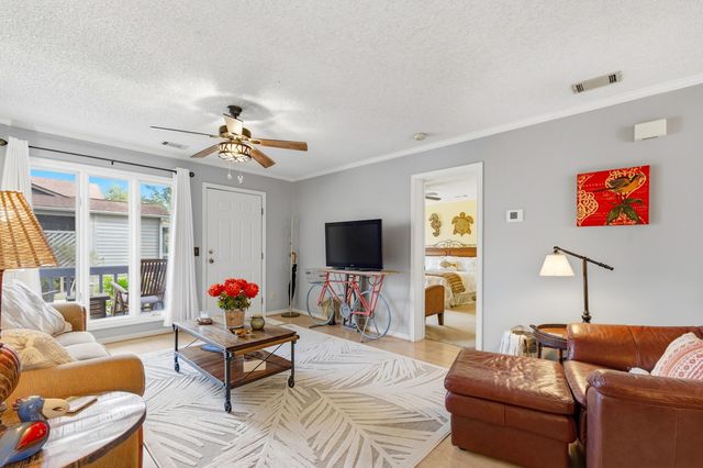 804 Victoria Ct., Murrells Inlet, SC 29576