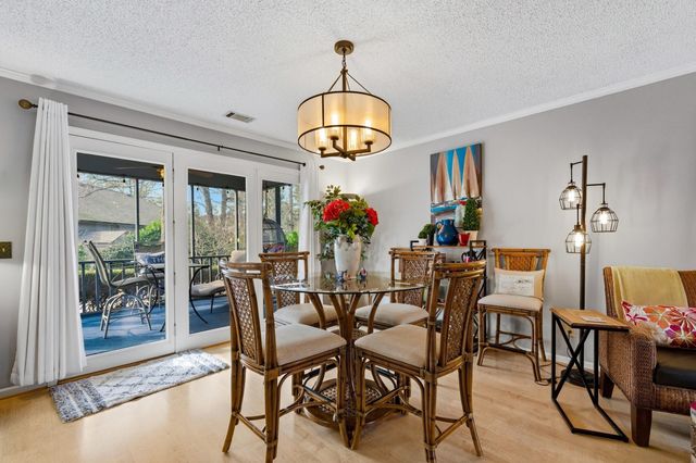 804 Victoria Ct., Murrells Inlet, SC 29576