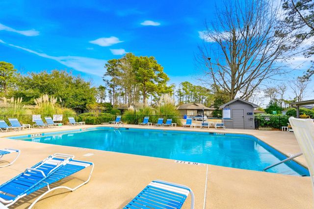 804 Victoria Ct., Murrells Inlet, SC 29576