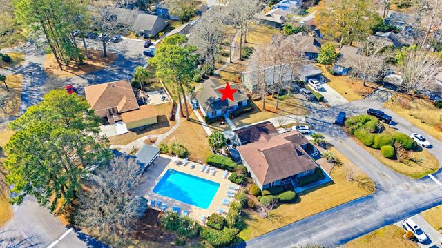 804 Victoria Ct., Murrells Inlet, SC 29576