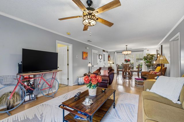 804 Victoria Ct., Murrells Inlet, SC 29576