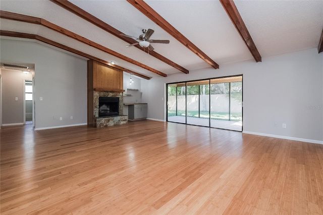 515 SANDALWOOD DRIVE, Plant City, FL 33563