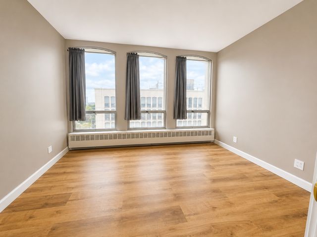 1451 E 55th Street 1030N, Chicago, IL 60615