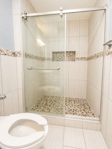 1451 E 55th Street 1030N, Chicago, IL 60615