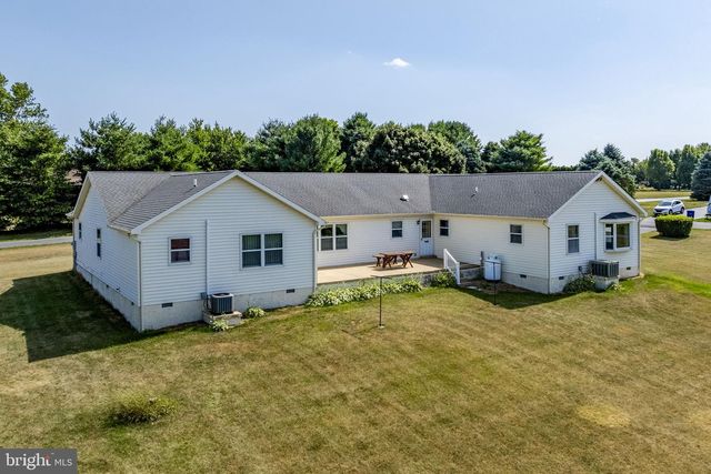 469 GAULT RD, Narvon, PA 17555