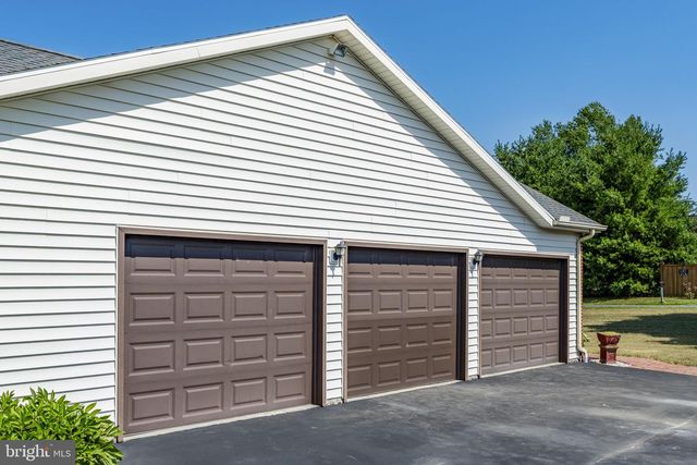 469 GAULT RD, Narvon, PA 17555