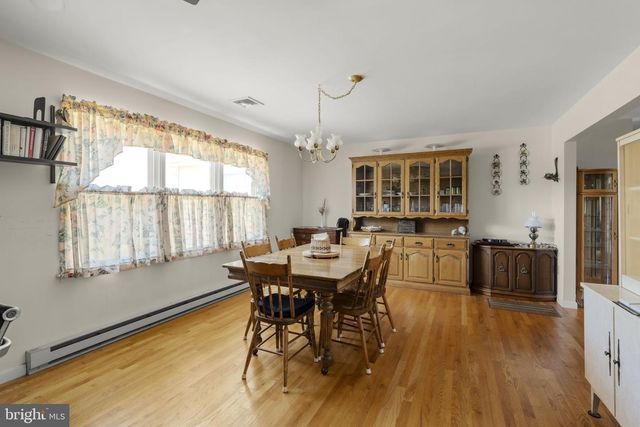 469 GAULT RD, Narvon, PA 17555