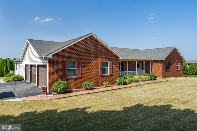 469 GAULT RD, Narvon, PA 17555