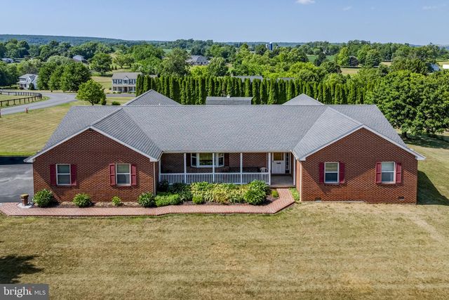469 GAULT RD, Narvon, PA 17555