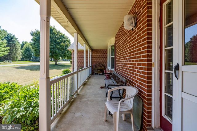 469 GAULT RD, Narvon, PA 17555