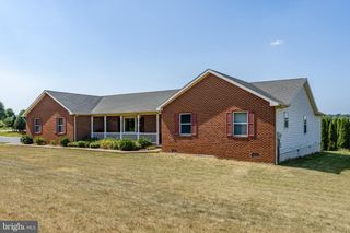 469 GAULT RD, Narvon, PA 17555