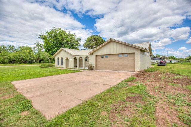 10094 Cottontail Lane, San Angelo, TX 76901