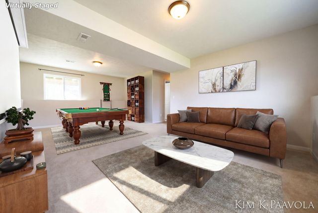 377 White Pine Court, Belding, MI 48809