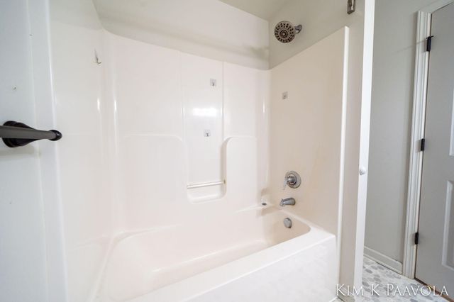 377 White Pine Court, Belding, MI 48809