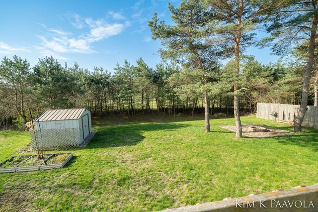 377 White Pine Court, Belding, MI 48809