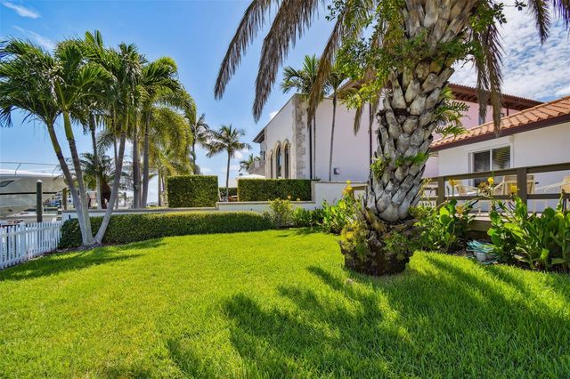 205 HARRISON AVENUE, Belleair Beach, FL 33786