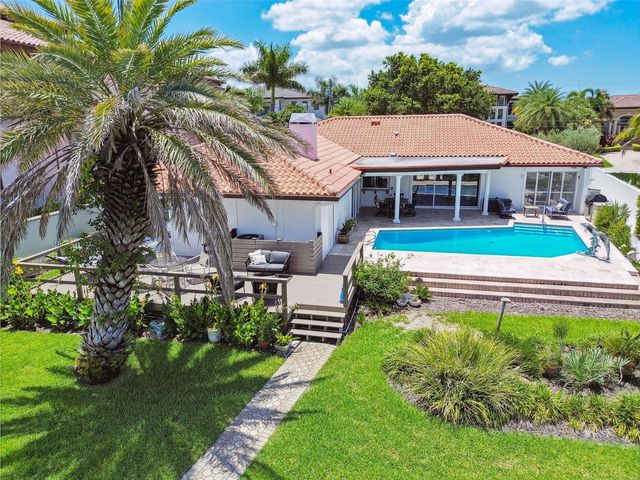 205 HARRISON AVENUE, Belleair Beach, FL 33786