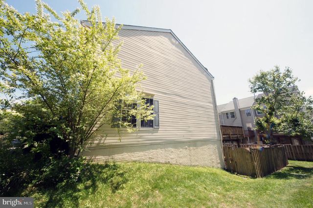 14227 UPPERRIDGE CT, Centreville, VA 20121