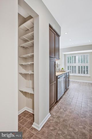 714 LIONS GATE LN, Odenton, MD 21113