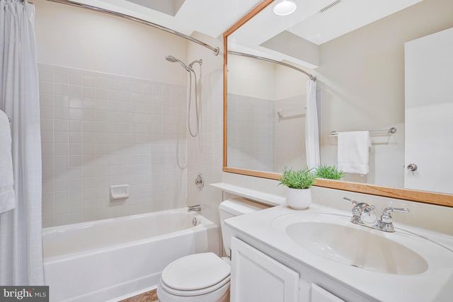 714 LIONS GATE LN, Odenton, MD 21113
