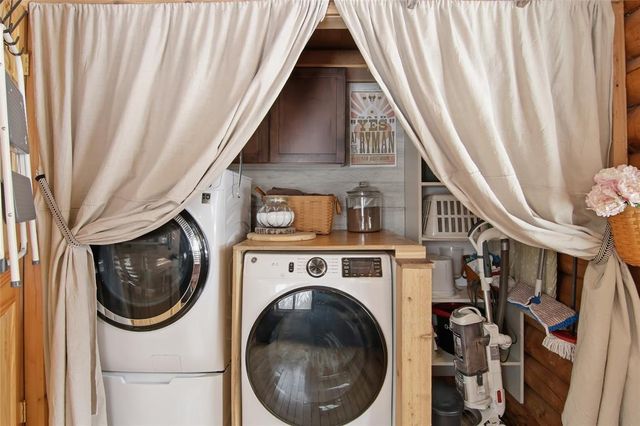 1803 90th Avenue, Eau Claire, WI 54703