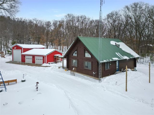 1803 90th Avenue, Eau Claire, WI 54703