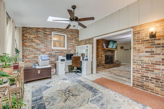 45 Link Hills Circle, Greeneville, TN 37743