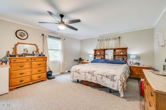 45 Link Hills Circle, Greeneville, TN 37743
