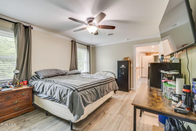 45 Link Hills Circle, Greeneville, TN 37743