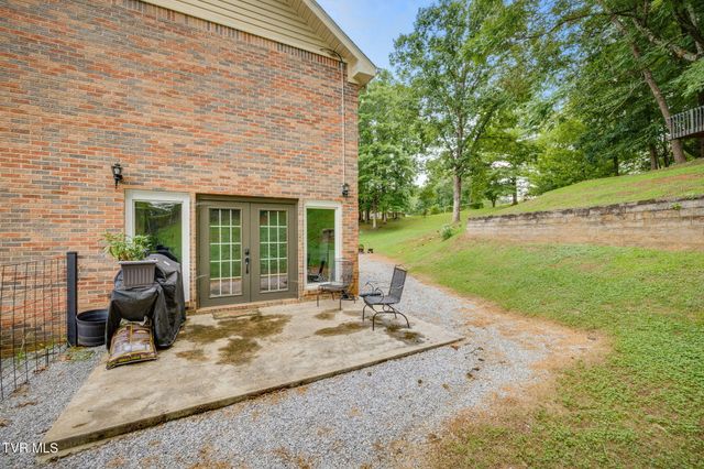 45 Link Hills Circle, Greeneville, TN 37743