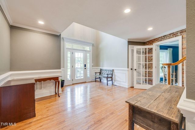 45 Link Hills Circle, Greeneville, TN 37743