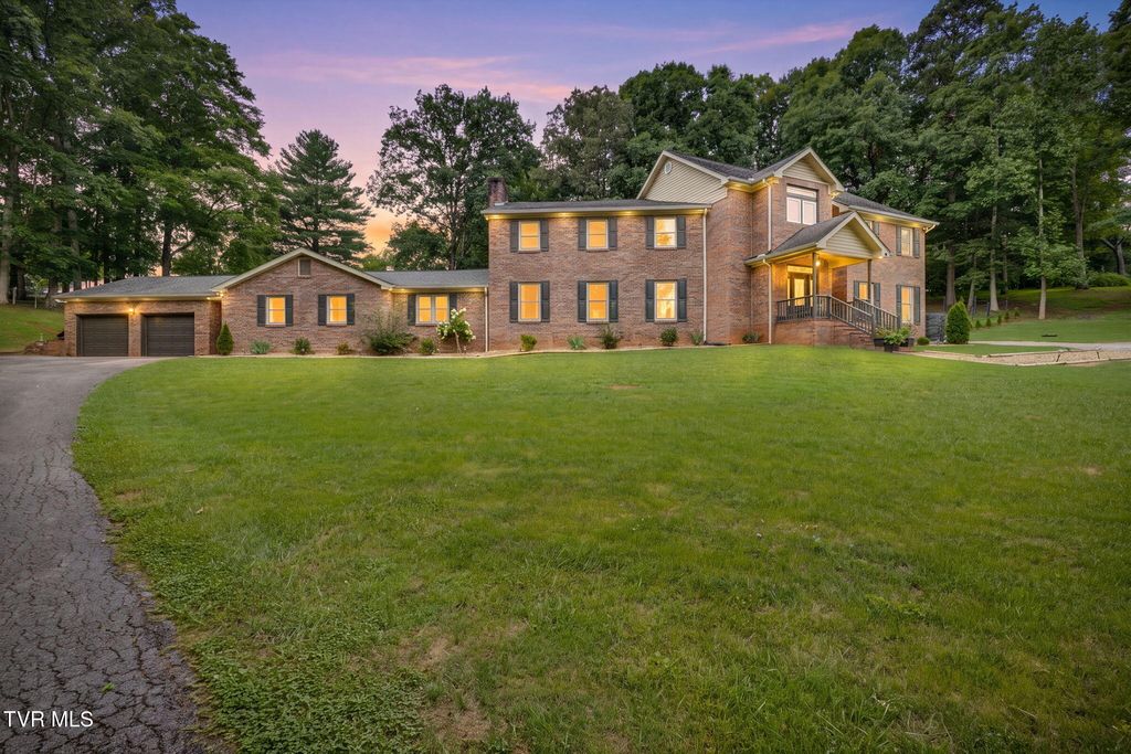 45 Link Hills Circle, Greeneville, TN 37743