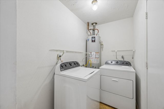 2906 S Peach Hollow Circle, Pearland, TX 77584