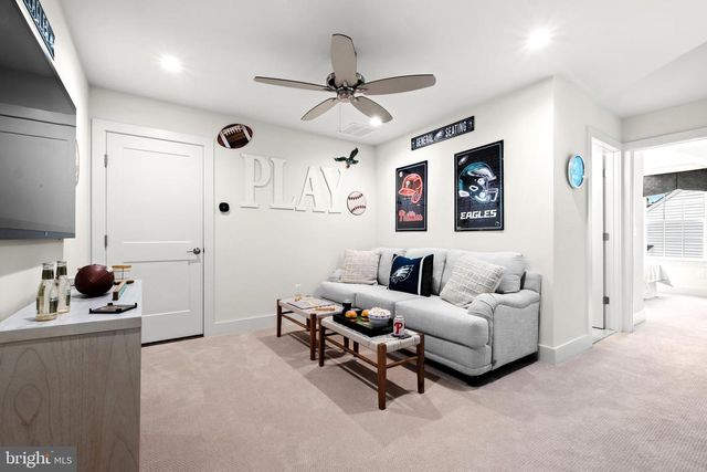 79 REDKIST DR, Mullica Hill, NJ 08062