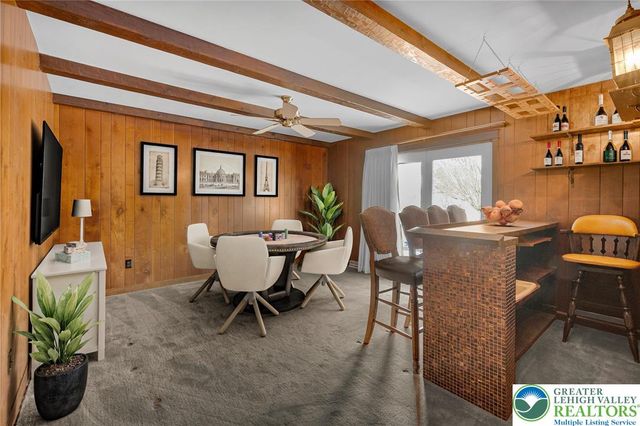 1937 Saucon Dale Circle, Lower Saucon Twp, PA 18015