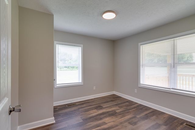 5066 LIGHTFOOT LUCKETT RD, Ripley, TN 38063