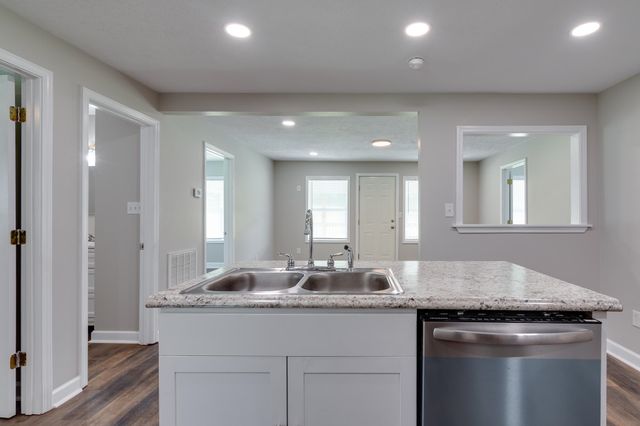 5066 LIGHTFOOT LUCKETT RD, Ripley, TN 38063