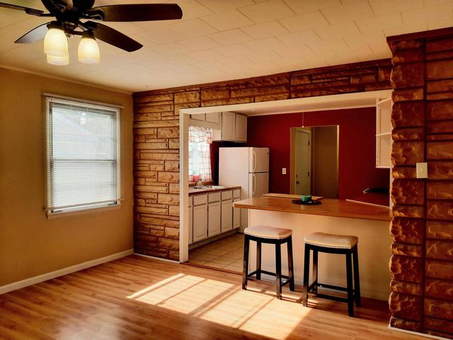 242 Winnebago Avenue, Portage, WI 53901