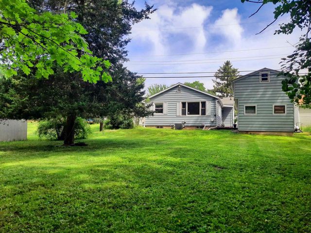 242 Winnebago Avenue, Portage, WI 53901