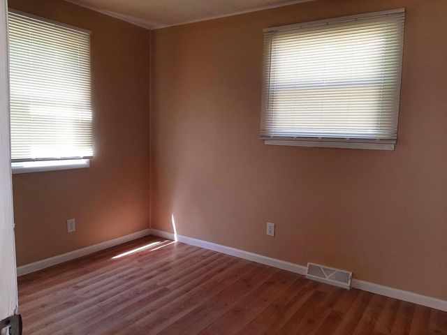 242 Winnebago Avenue, Portage, WI 53901