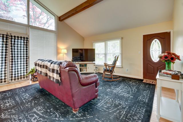 129 Okara Drive, Guilderland, NY 12303