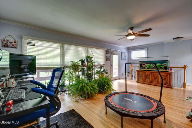 129 Okara Drive, Guilderland, NY 12303