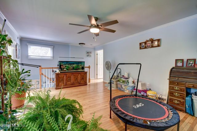 129 Okara Drive, Guilderland, NY 12303