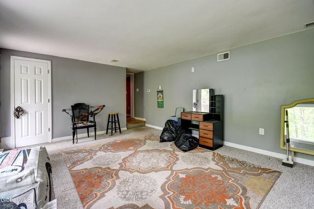 129 Okara Drive, Guilderland, NY 12303