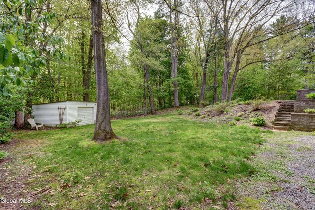 129 Okara Drive, Guilderland, NY 12303